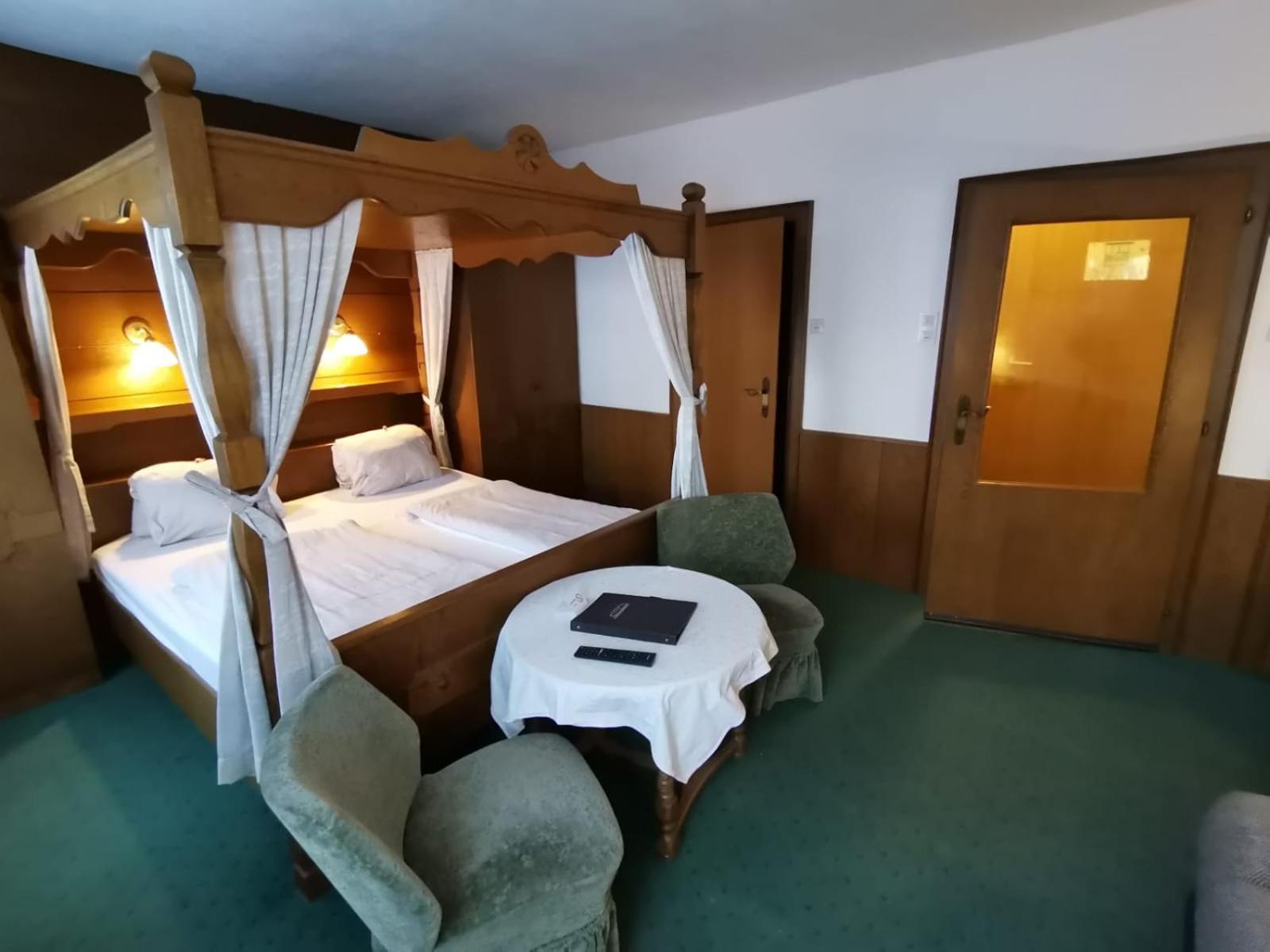 Hotel Gasthof Stranachwirt Sankt Michael im Lungau Buitenkant foto